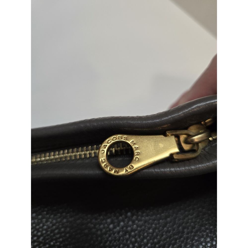 Marc by Marc Jacobs Gray Leather Cross Body Shoulder Bag - Picture 3 of 8